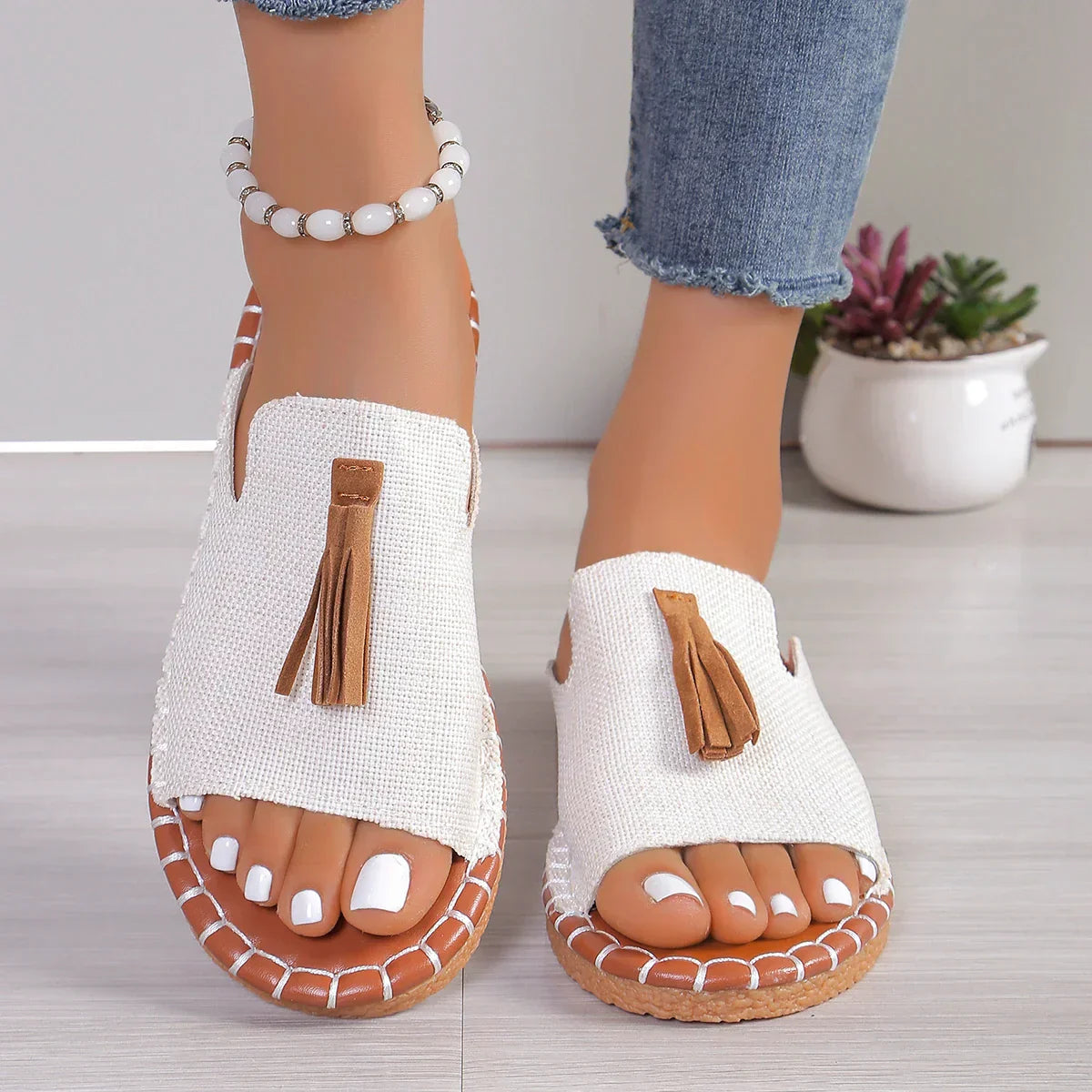 Casual dames slippers met kwastjes